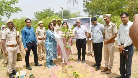 आने वाली पीढ़ियों को मिले एक बेहतर धरती, बेहतर दुनिया – सिंघवी