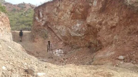 मुख्यमंत्री के निर्देश पर जिला प्रशासन ने की अवैध खनन पर कार्यवाही