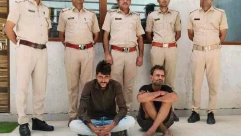 मंदिरों से छत्र चोरी करने वाले दो आरोपी गिरफ्तार