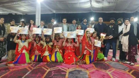 नृत्य प्रतियोगिता में प्रिंस इंटरनेशनल को मिला तीसरा स्थान