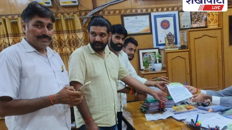 झुंझुनूं: सूचना केंद्र अधिग्रहण के विरोध में उतरी हनुमान बेनीवाल की RLP