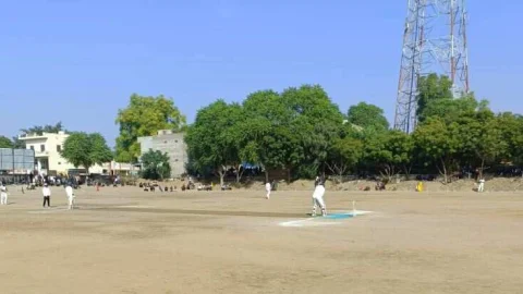 रतनगढ़ और बगड़ क्रिकेट एकेडमी झुंझुनूं ने किया प्रतियोगिता के सेमी फाइनल में प्रवेश