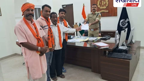 झुंझुनूं में गाय को लेकर विहिप ने एसपी को सौंपा ज्ञापन