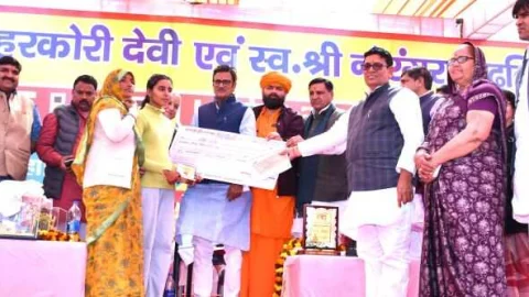 बहता हुआ पानी व तरोताजा ज्ञान मिले तो छोड़ना नहीं चाहिए – राजेन्द्र राठौड़