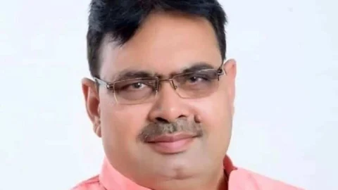 मुख्यमंत्री के जन्मदिवस पर रक्तदान शिविर 15 को