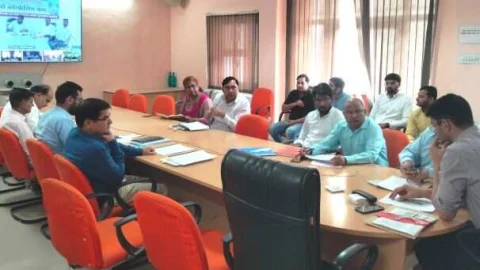 कार्यप्रणाली को बनाएं बेहतर, आपसी समन्वय से करें काम – सिहाग