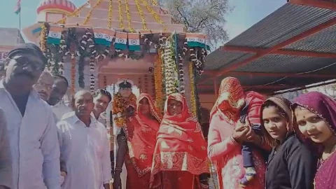 दांतारामगढ़ में सैनिक मोहन लाल कुमावत की प्रतिमा का हुआ अनावरण