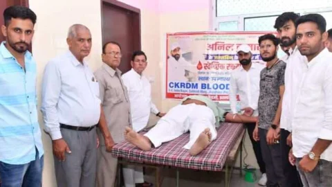 मुरौत में आयोजित रक्तदान शिविर में 101 यूनिट संग्रहित