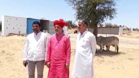 एक समाजसेवी ने 2 करोड़ रु. कीमत की भूमि पर बनाई गौशाला
