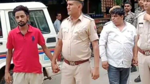 जेल निरीक्षण में मिले मोबाइल और सिम प्रोडक्शन वारंट पर तीन गिरफ्तार