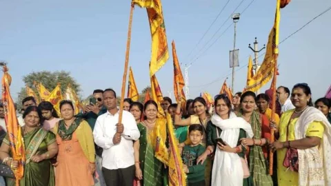 बाबा श्याम की नगरी खाटूश्यामजी में उमड़ा भक्तों का जनसैलाब