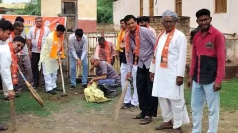 स्वच्छता मानव सभ्यता का एक श्रेष्ठ संस्कार – ढूकिया