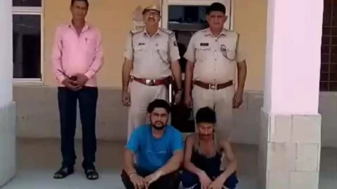 नाकाबंदी के दौरान ट्रक से डोडा पोस्त बरामद