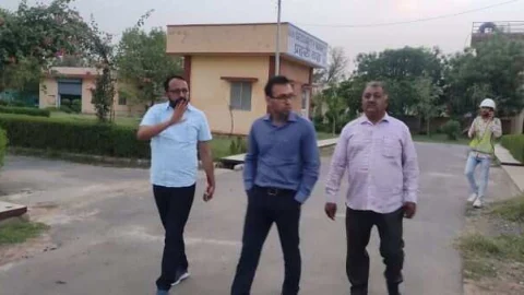 जिला कलेक्टर ने झुंझुनू शहर की व्यवस्थाओं का लिया जायजा