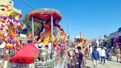 शिव बारात की भव्य शोभायात्रा में उमड़ा जनसैलाब
