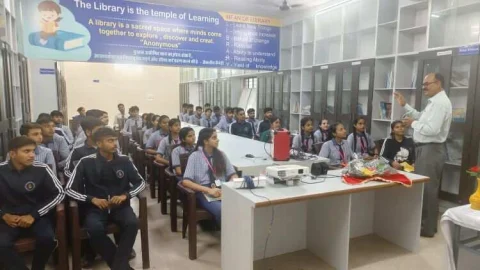 ज्योति विद्यापीठ मे सेमिनार का दूसरा दिन