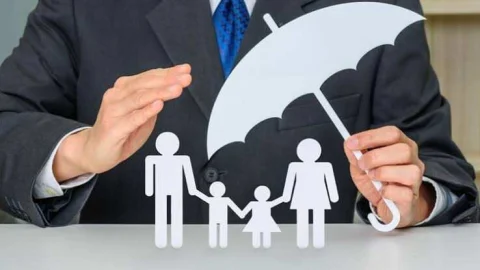 Bima Yojana: साल के मात्र इतने रुपए जमा कर अपने भविष्य के लिए जोड़ सकते हैं 2 लाख, जानिए डीटेल्स