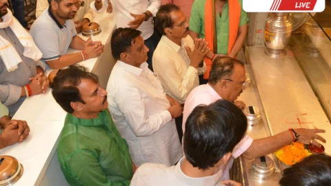 Salasar News – विधानसभा अध्यक्ष वासुदेव देवनानी ने सालासर बालाजी के किए दर्शन