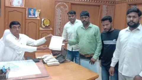 आजाद समाज पार्टी ने की महात्मा ज्योतिबा फुले जयंती पर राजकीय अवकाश घोषित करने की मांग