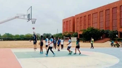 राजीव गांधी शहरी ओलंपिक में रोमांचक मैच जारी