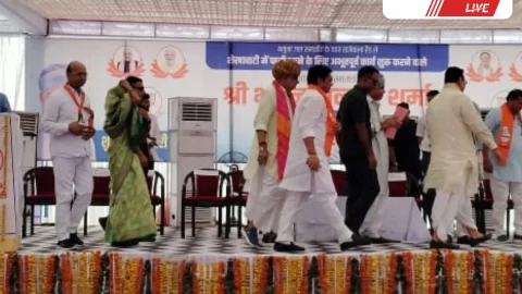 मुख्यमंत्री भजन लाल शर्मा का भाजपा कार्यकर्ताओं ने गुढ़ा मोड़ पर किया स्वागत