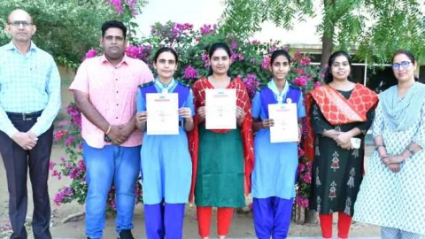 राज्य पुरस्कार अवॉर्ड से सम्मानित रेंजर्स का स्वागत