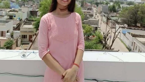 सीकर परीक्षा देने गई छात्रा की सेंटर से कुछ दूर पहले वाहन की टक्कर से मौत