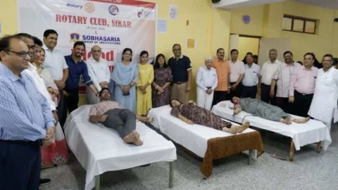 रक्तदान शिविर में 119 यूनिट रक्त का हुआ संग्रहण