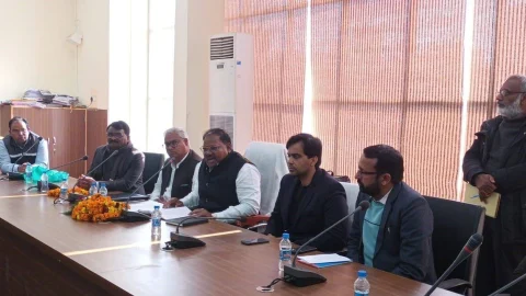 झुंझुनू जिले की चार नगरपालिकाओ के ई.ओ को नोटिस देने की अनुशंषा