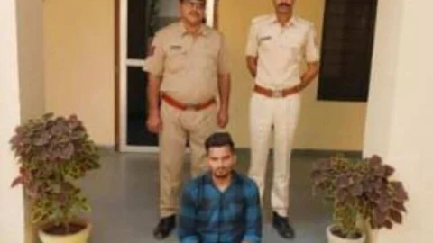 अपहरण के मामलें में एक साल से फरार आरोपी गिरफ्तार