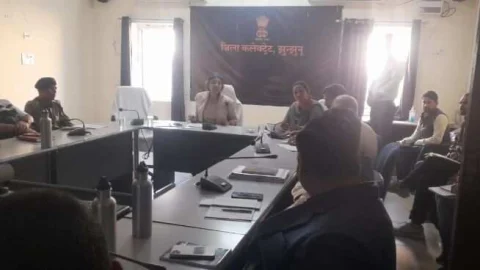 जनसुनवाई में सुने गए 42 परिवाद, जिला कलक्टर ने मौके पर ही किए निस्तारण