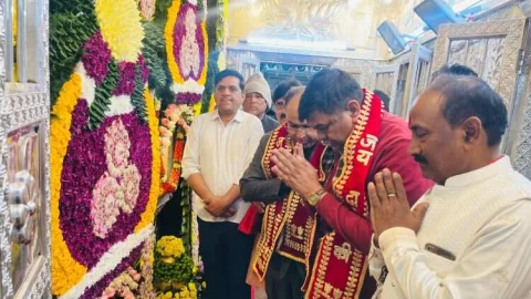 प्रभारी मंत्री संजय शर्मा का एक दिवसीय फतेहपुर दौरा