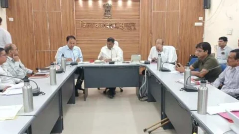 निजी विद्यालयों के द्वारा आरटीई की पालना करवाई जाए – जिला कलक्टर