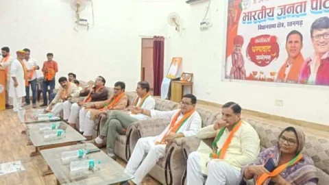 कार्यकर्त्ता धन्यवाद सम्मेलन में बोले राठौड़ – हार जीत एक सिक्के के दो पहलु