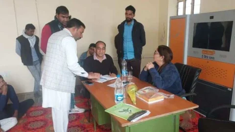 समस्याओं को संवेदनशीलता से निस्तारित करें, आमजन को न हो परेशानी – सत्यानी