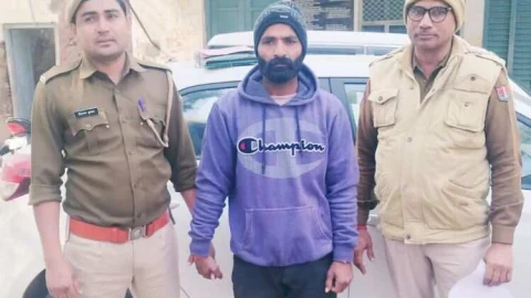 6 साल से फरार स्थाई वारंटी आरोपी दिनेश को राजलदेसर पुलिस ने किया गिरफ्तार