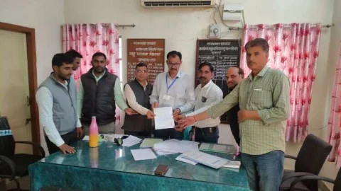 राजस्थान पशु चिकित्सा कर्मचारी संघ करेगा विधानसभा घेराव ,झुंझुनू जिले की समस्त पशु चिकित्सा संस्थाएं रहेगी बंद