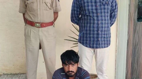 थाना स्तर का टॉप टेन स्थाई वारंटी दीपक को किया गिरफ्तार