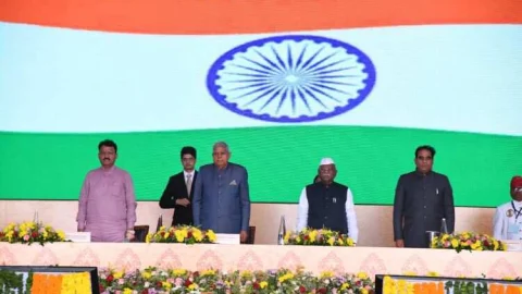 बहुत दूरदर्शी और दार्शनिक थे पंडित दीनदयाल उपाध्याय – उपराष्ट्रपति धनखड़