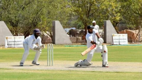 गोवाहाटी यूनिवर्सिटी को 80 रन से हराकर सेमीफाइनल में पहुंची मेजबान जेजेटीयू
