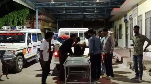 मेगा हाइवे पर सड़क हादसे में एक की मौत, एक घायल,