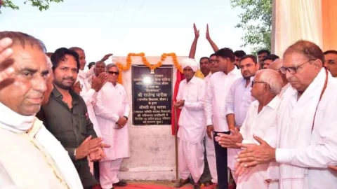 विधायक पारीक व सभापति जीवण खाँ ने किया दादिया पीएचसी का शिलान्यास