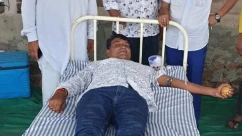 ढूकिया हॉस्पीटल झुन्झुनू द्वारा निःशुल्क रक्तदान व स्वास्थ्य शिविर का आयोजन