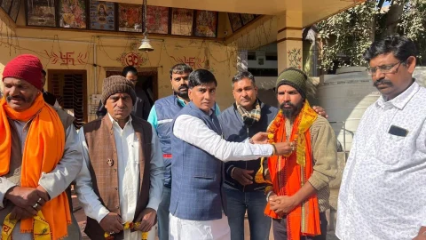 हर सोमवार व सावन के प्रतिदिन खड़ी कावड़ लाएंगे सुभाष नायक