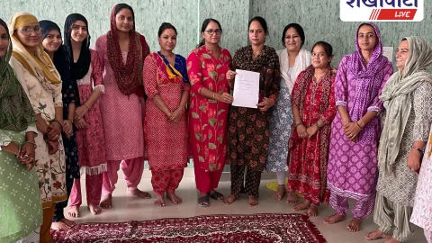 झुंझुनूं में जाट महासंघ महिला बैठक में घूंघट प्रथा खत्म करने की घोषणा