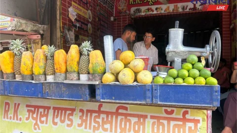 Sikar News – 90 किलो सड़े आम-तरबूज और 20 किलो नींबू नष्ट