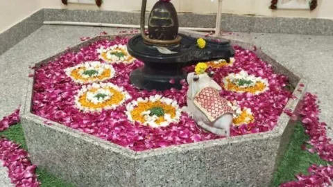 श्रावण मास के चतुर्थ सोमवार को भोलेनाथ के लगेगा छप्पन भोग का प्रसाद