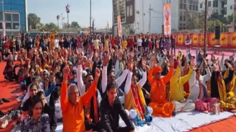 रामलला प्राण-प्रतिष्ठा का कार्यक्रम संपन्न होते ही सीकर शहर में फूटे पटाखे