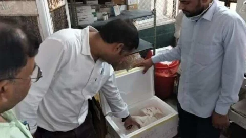 चिकित्सा विभाग के जिला प्रभारी ने किया अस्पतालों का निरीक्षण