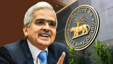 RBI New Banking Rule: RBI ने बदल दिया ये जरूरी नियम, फटाफट देखें वरना बढ़ सकती है परेशानी